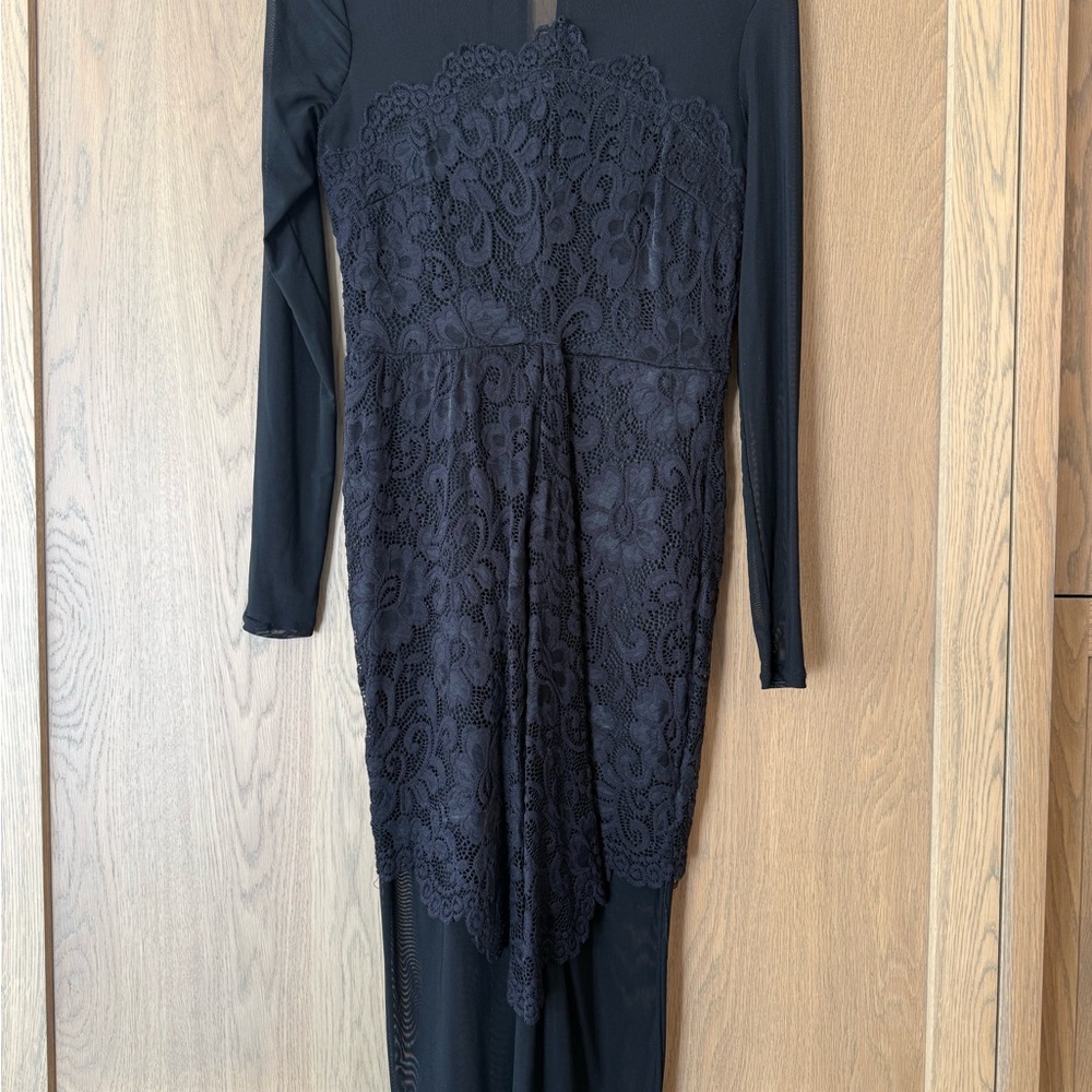 Elegant Black Lace Dress